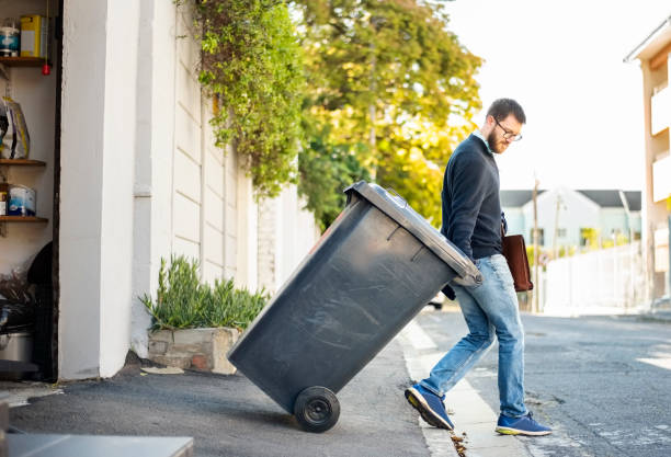 Best Yard Cleanup Services  in Molalla, OR